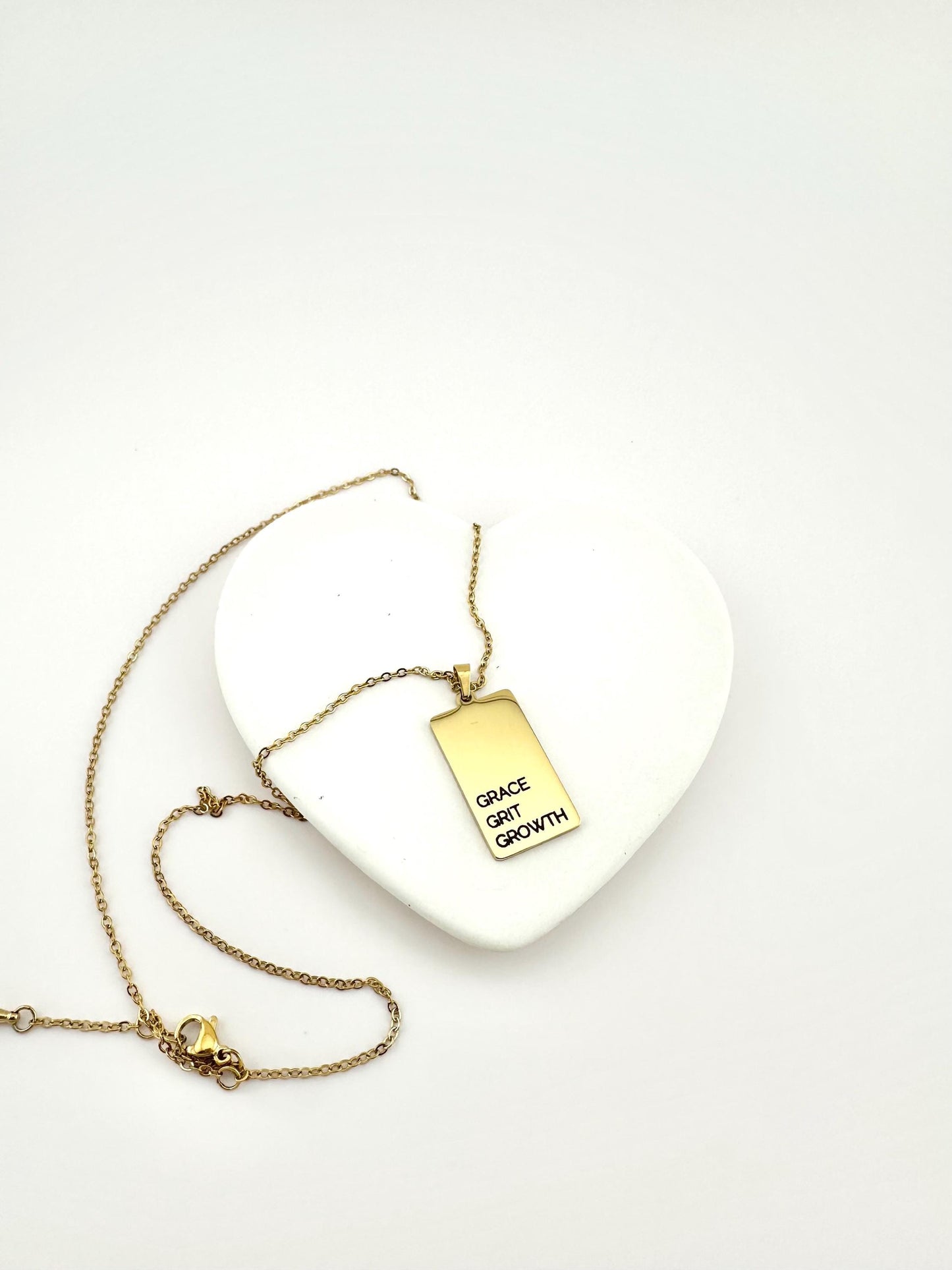 Personalized Word Pendant Necklace – Custom Engraved Nameplate with Your Words | Gold Bar Necklace Gift