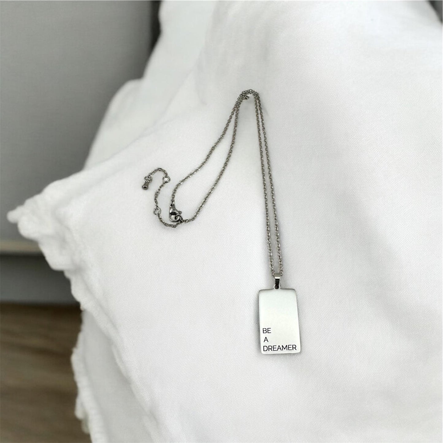 Custom Word Pendant Necklace – Personalized Engraved Silver Necklace