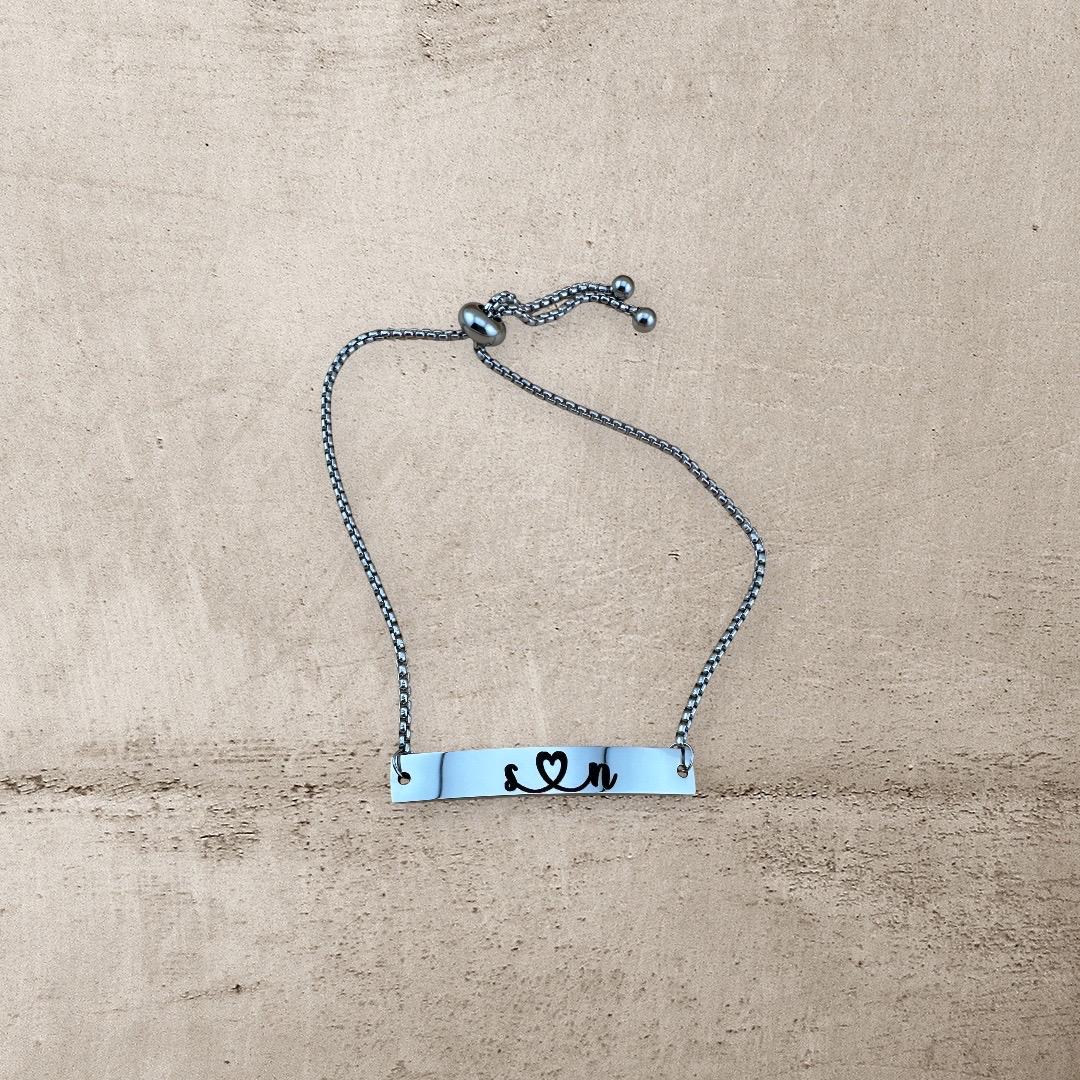 Personalized Heart Initial Bracelet – Custom Adjustable Engraved Name Jewelry, Gift for Her, Couples Bracelet, Minimalist Jewelry